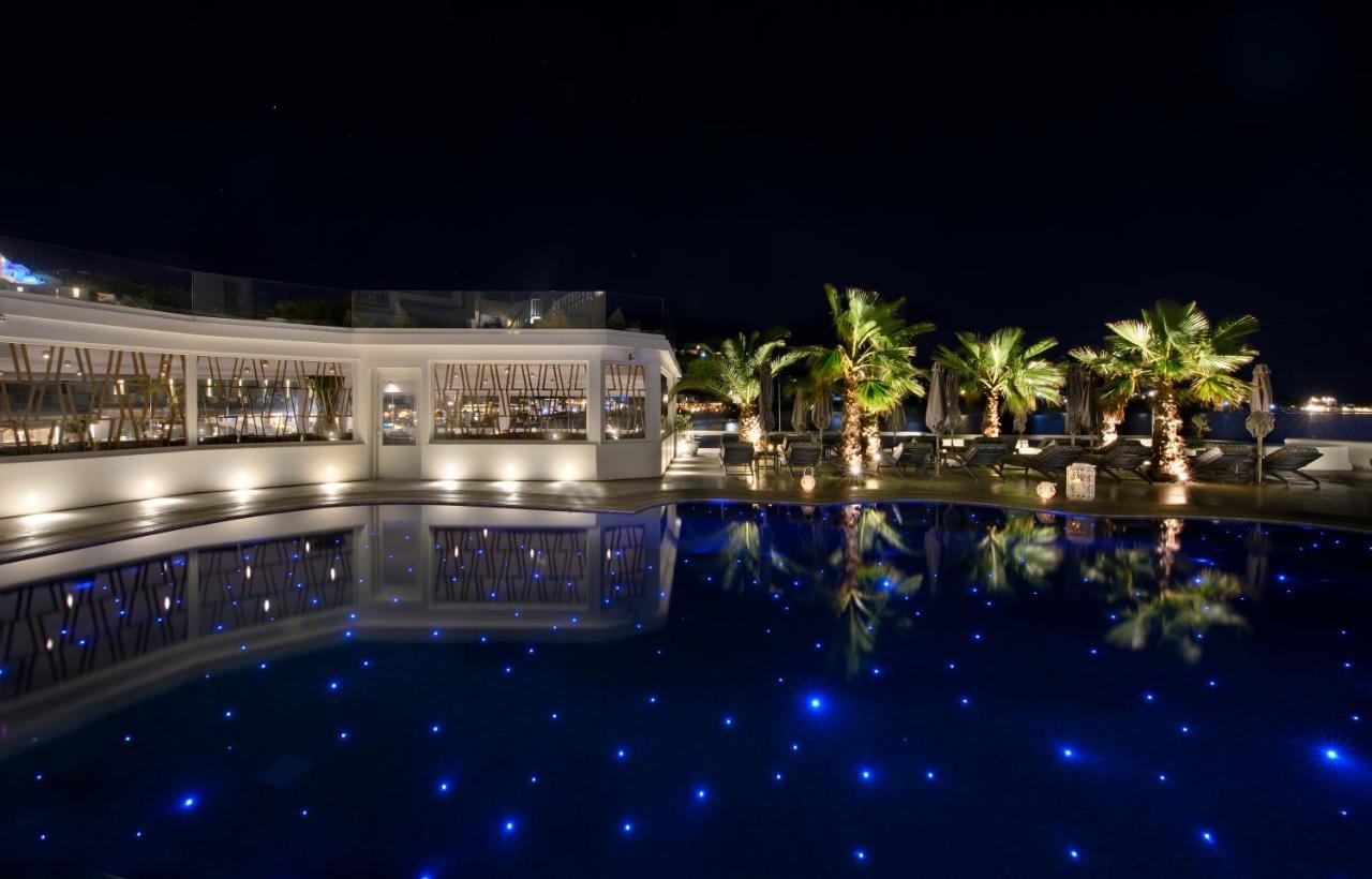 Petinos Beach Hotel Platys Gialos  Exteriör bild