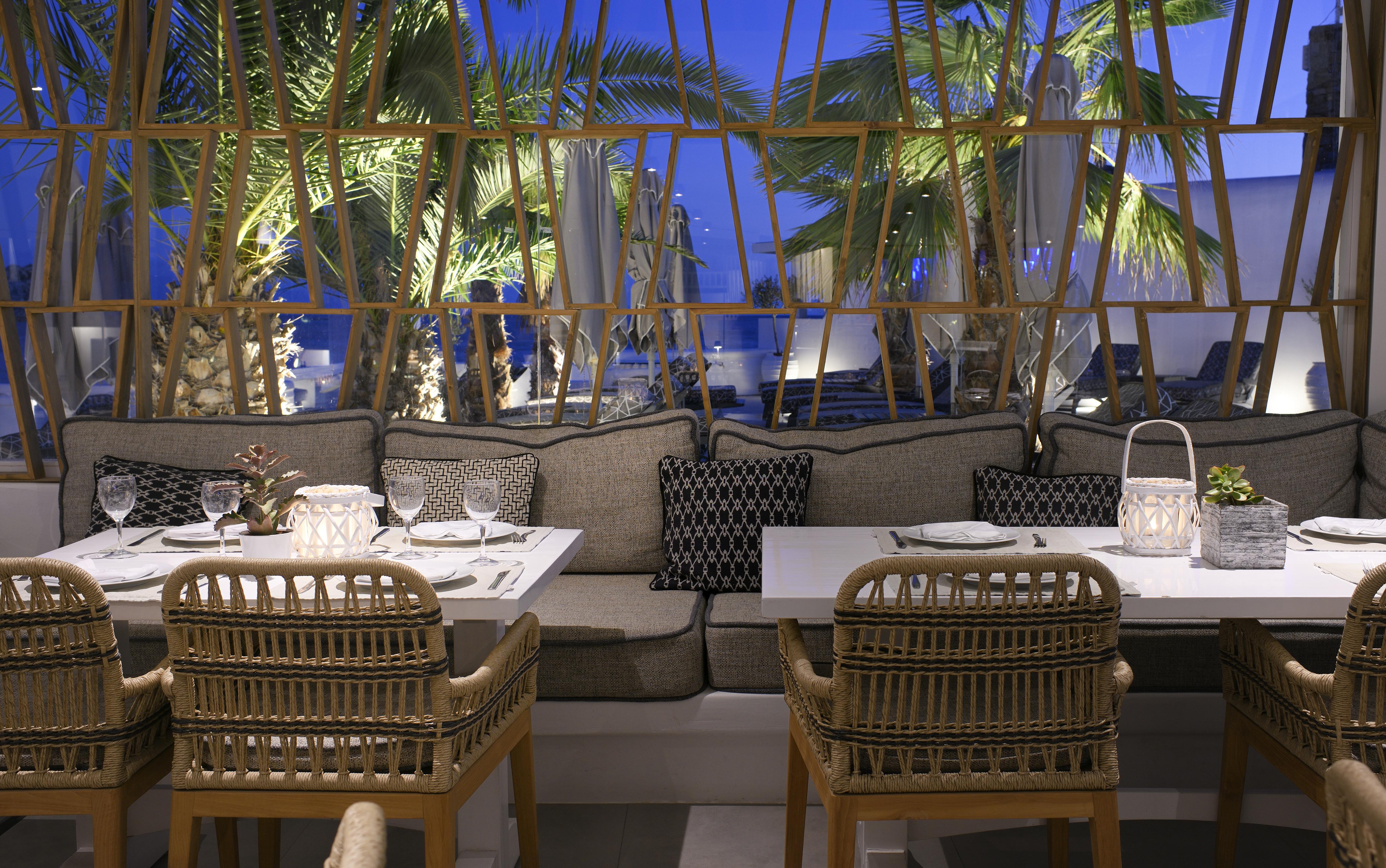 Petinos Beach Hotel Platys Gialos  Exteriör bild